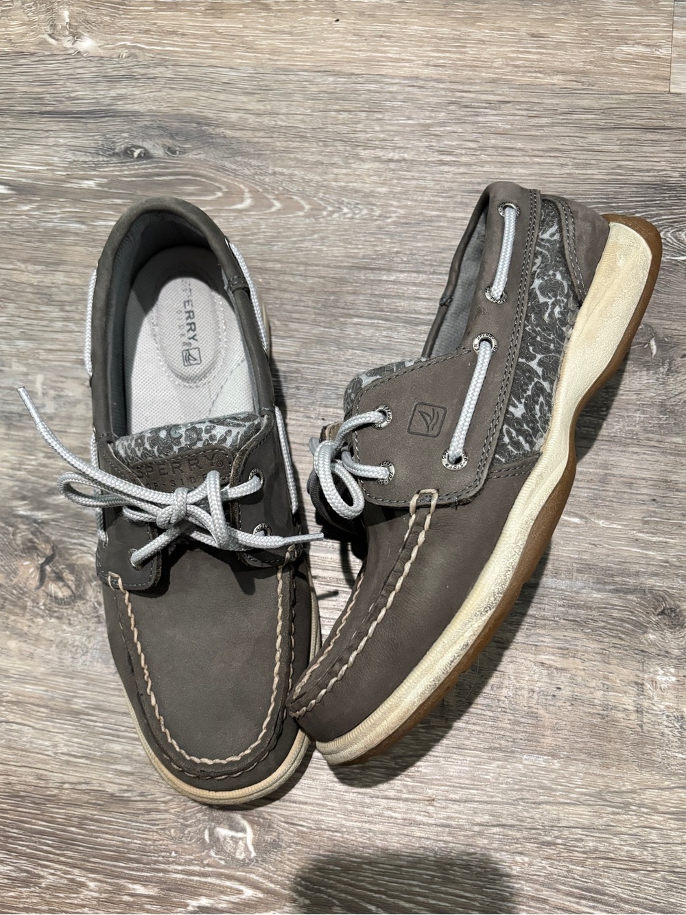 Women’s Sperry Topsider Grey Leopard Sequin Leather Boat Shoes